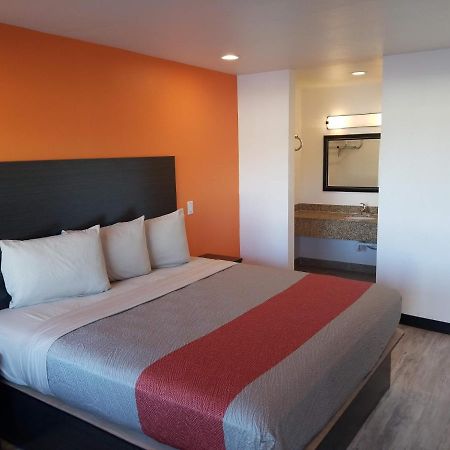 Budget Motel Of Usa Hinesville Exterior photo